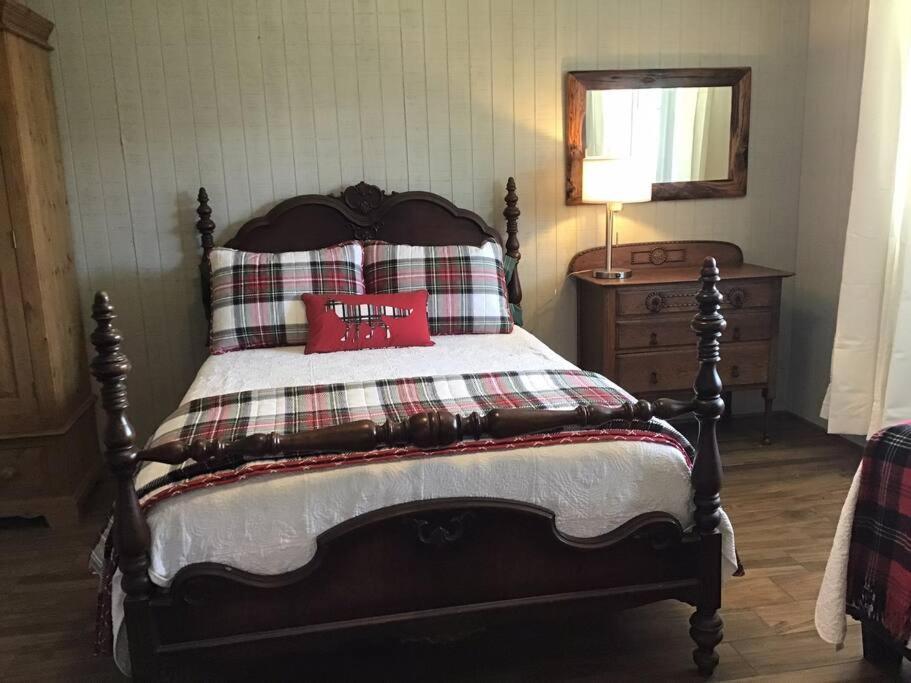 Longview Lodge Диллард Экстерьер фото